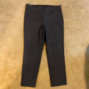 Size 16 flattering ankle pants with stretch waist